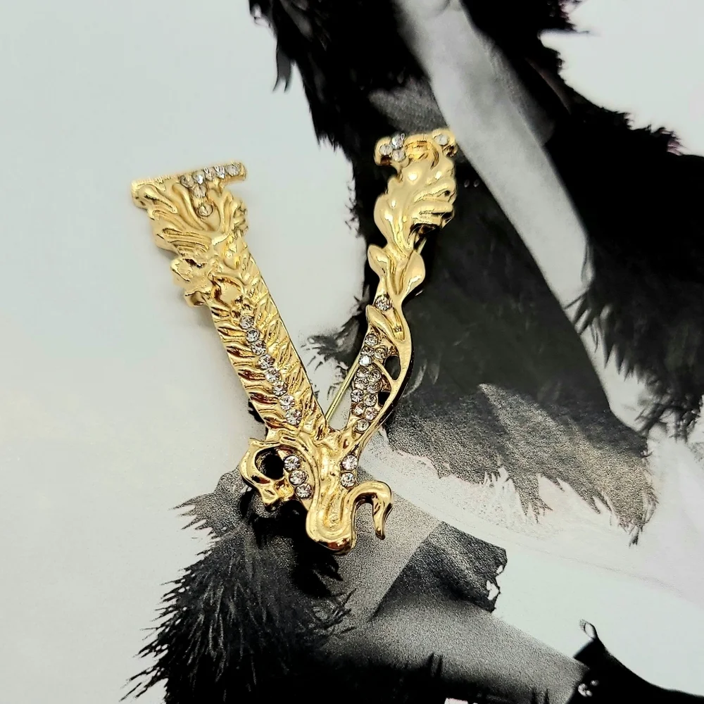 NWT Luxury V-Shaped White Crystals Embellished Gold Brooch